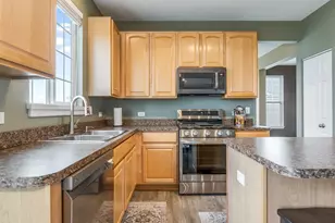 3150 Patterson Rd, Montgomery, IL 60538 - Photo 14