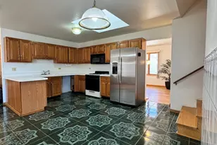 7110 W 82nd Pl, Burbank, IL 60459 - Photo 18