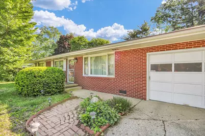 2112 Campbell Drive, Champaign, IL 61820 - Photo 4