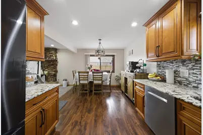 8132 S 83rd Court, Justice, IL 60458 - Photo 12