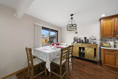 8132 S 83rd Court, Justice, IL 60458 - Photo 8