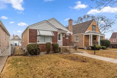 5251 S Hamlin Avenue, Chicago, IL 60632 - Photo 2