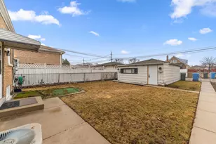 5251 S Hamlin Ave, Chicago, IL 60632 - Photo 40