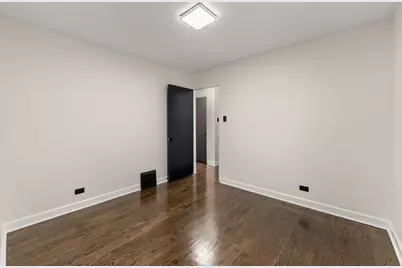 5251 S Hamlin Avenue, Chicago, IL 60632 - Photo 12