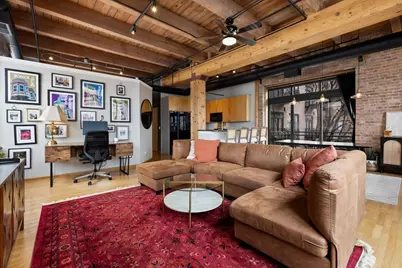 701 W Jackson Boulevard #307, Chicago, IL 60661 - Photo 2