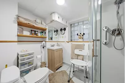 3975 W Barry Avenue, Chicago, IL 60618 - Photo 42