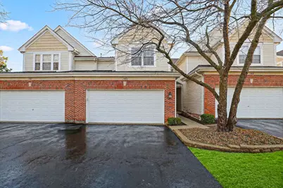 145 Farmgate Drive #145, Schaumburg, IL 60193 - Photo 2