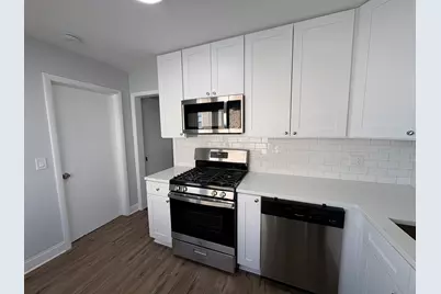 311 Prairie Avenue #1, Highwood, IL 60040 - Photo 4