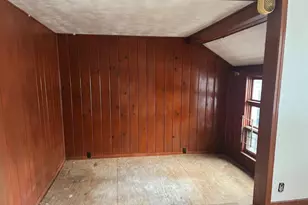 2312 S Central Ave, Rockford, IL 61102 - Photo 8