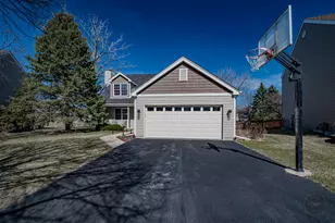 3080 Compton Rd, Aurora, IL 60504 - Photo 2