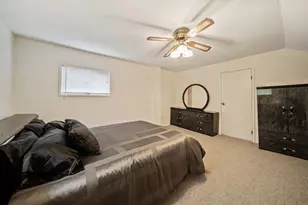 538 W 32nd St, Chicago, IL 60616 - Photo 18