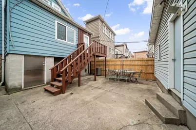 538 W 32nd Street, Chicago, IL 60616 - Photo 32