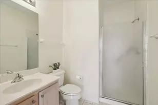 2382 Carillon Dr, Grayslake, IL 60030 - Photo 14