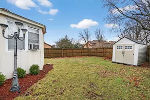 109 Doe Cir, Morris, IL 60450 - Photo 32