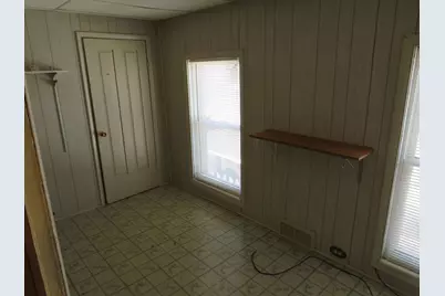 317 Deleon Street, Ottawa, IL 61350 - Photo 14