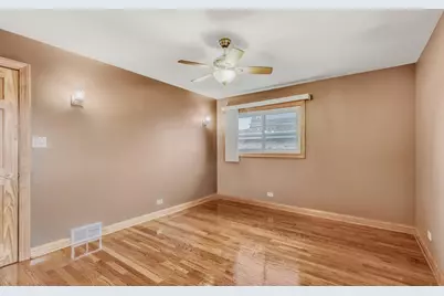 8507 Blue Ridge Avenue, Hickory Hills, IL 60457 - Photo 20