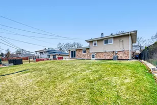 8507 Blueridge Ave, Hickory Hills, IL 60457 - Photo 28