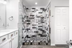 27W119 Redbud Ln, Winfield, IL 60190 - Photo 30