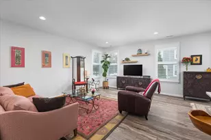 27W119 Redbud Ln, Winfield, IL 60190 - Photo 20