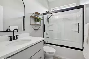 16332 S Forest Edge Dr, Plainfield, IL 60586 - Photo 16