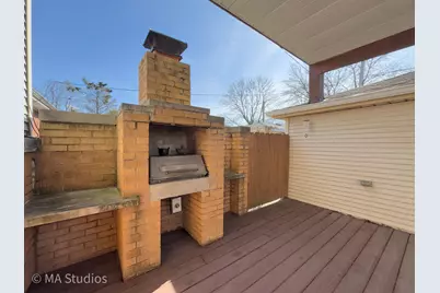 8912 Harms Road, Morton Grove, IL 60053 - Photo 68