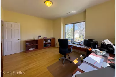 8912 Harms Road, Morton Grove, IL 60053 - Photo 58