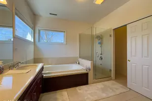 8912 Harms Rd, Morton Grove, IL 60053 - Photo 42