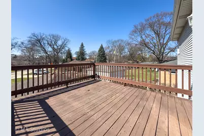 8912 Harms Road, Morton Grove, IL 60053 - Photo 48