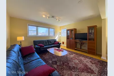 8912 Harms Road, Morton Grove, IL 60053 - Photo 18