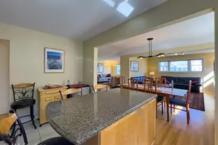 8912 Harms Rd, Morton Grove, IL 60053 - Photo 20