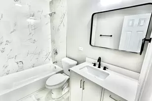 859 Foran Ln, Aurora, IL 60506 - Photo 8