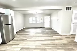 859 Foran Ln, Aurora, IL 60506 - Photo 6