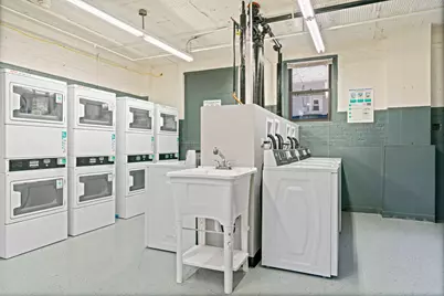 6230 N Kenmore Avenue #1107, Chicago, IL 60660 - Photo 10