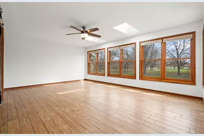 225 Fairway Drive, Prospect Heights, IL 60070 - Photo 22