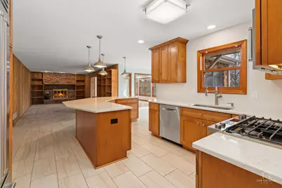 225 Fairway Drive, Prospect Heights, IL 60070 - Photo 20