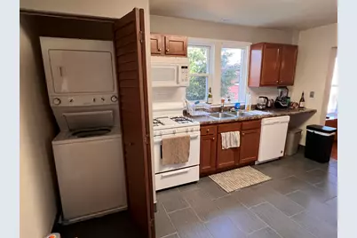 1011 Central Avenue #2, Wilmette, IL 60091 - Photo 2