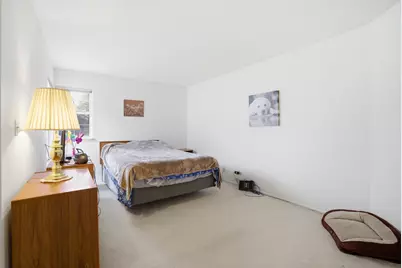 2018 Quaker Hollow Lane, Streamwood, IL 60107 - Photo 10