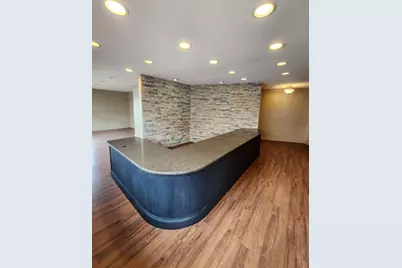 332-336 E Lincoln Highway, Dekalb, IL 60115 - Photo 2