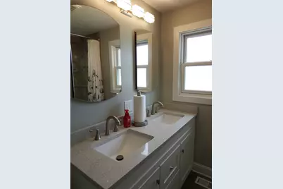 1109 W Weathersfield Way, Schaumburg, IL 60193 - Photo 34