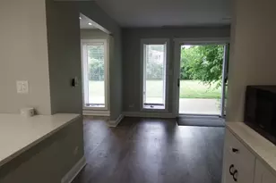 1109 W Weathersfield Way, Schaumburg, IL 60193 - Photo 12