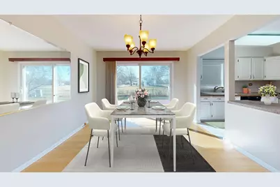 1135 Thompson Boulevard, Buffalo Grove, IL 60089 - Photo 4