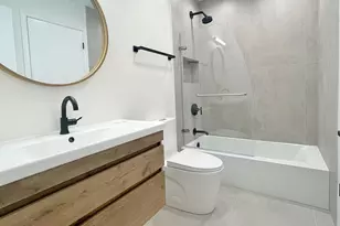 516 S Campbell Ave, Chicago, IL 60612 - Photo 10