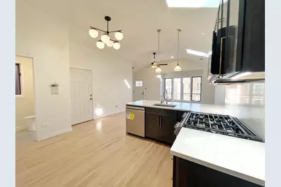516 S Campbell Avenue #3, Chicago, IL 60612 - Photo 2