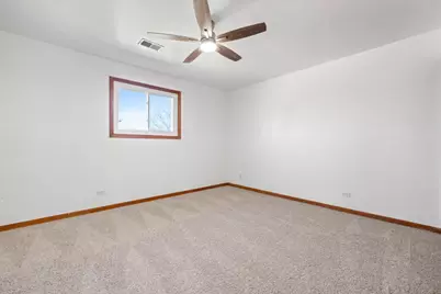 725 N 8th Avenue, Addison, IL 60101 - Photo 32