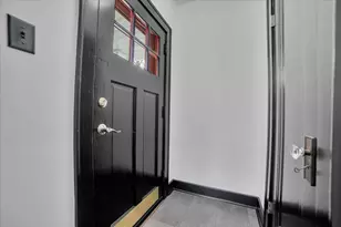 4941 Montgomery Ave, Downers Grove, IL 60515 - Photo 4