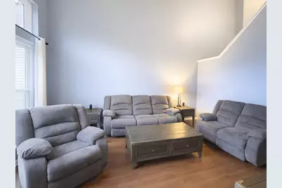 944 Cynthia Lane, Lake in the Hills, IL 60156 - Photo 4