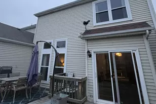 944 Cynthia Ln, Lake in the Hills, IL 60156 - Photo 22