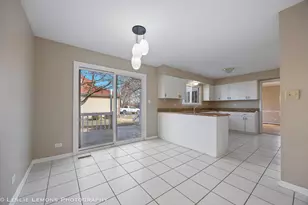 248 Bobolink Dr, Grayslake, IL 60030 - Photo 6