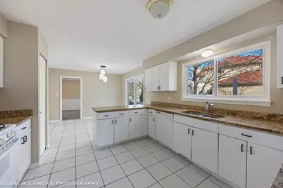 248 Bobolink Drive, Grayslake, IL 60030 - Photo 10