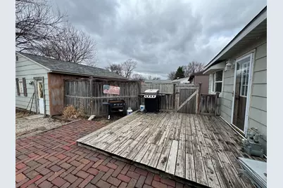 450 E 7th Street Court E, Milan, IL 61264 - Photo 16